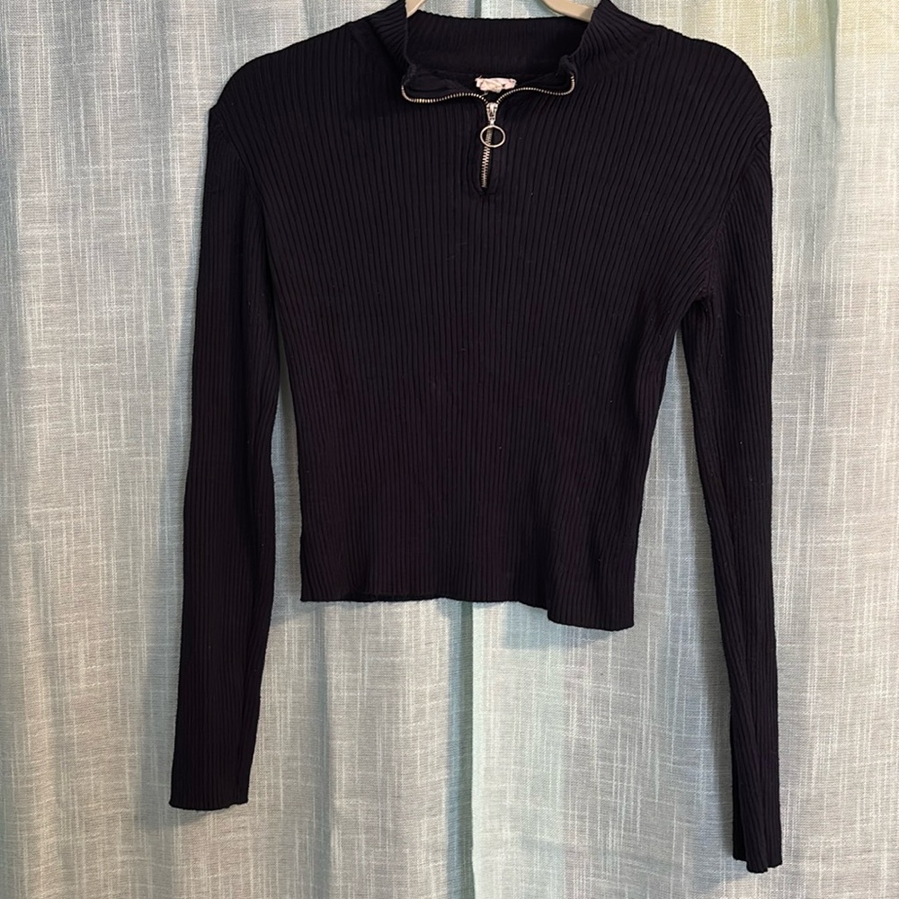 Garage Knit Crop Top